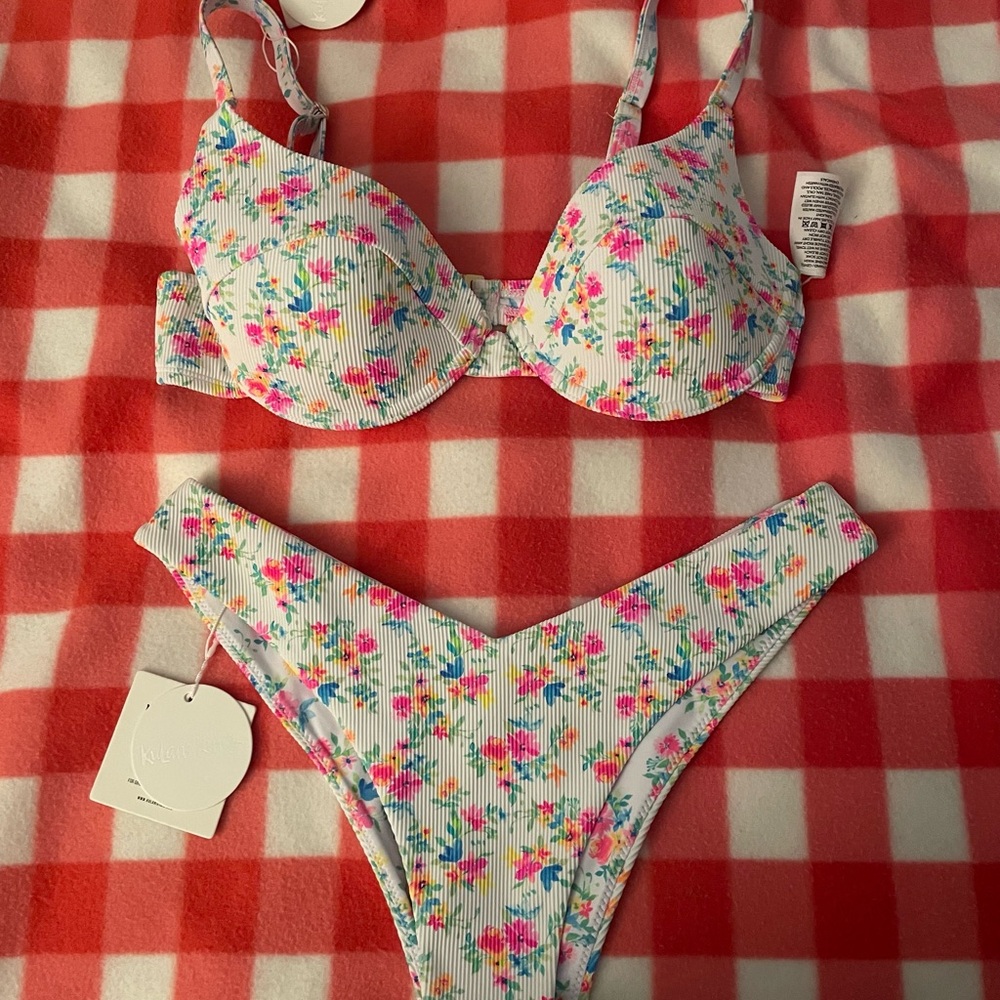 Kulani kinis NEW bikini size medium
